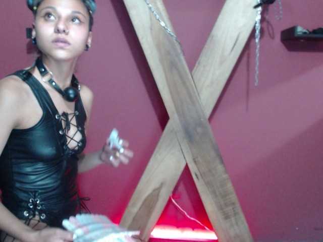 Live sex webcam photo for cabasweet-24 #268926426