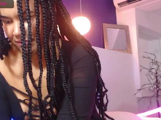 Live sex webcam photo for CrissMartiin #268926528