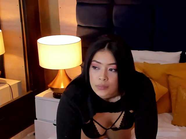 Live sex webcam photo for AngelineRobie #268926294