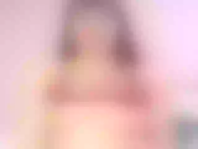Live sex webcam photo for CharlotteCol #268932119