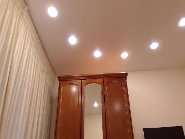 Live sex webcam photo for MsLily #287849127