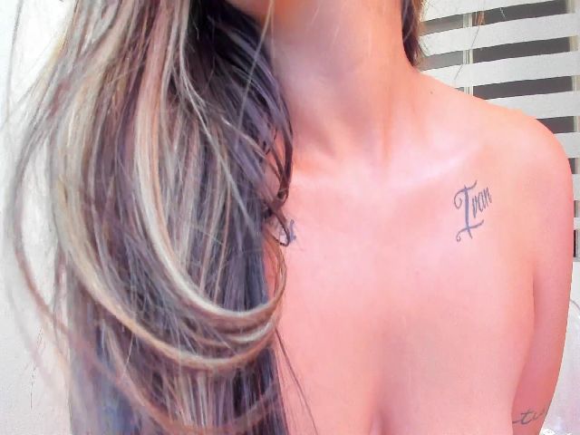 Live sex webcam photo for Nikoll_monroy #268930396