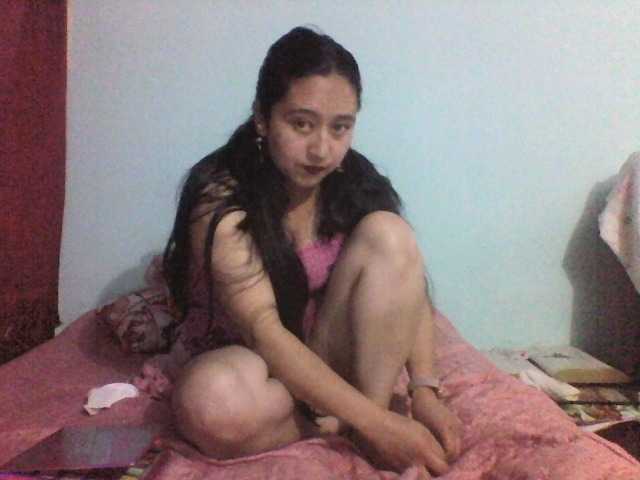 Live sex webcam photo for GATITATIMIDA #268927017