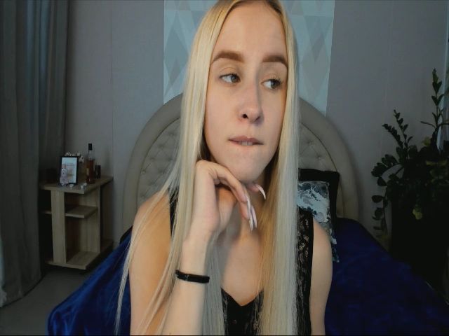 Live sex webcam photo for Tery_Hether #268943494