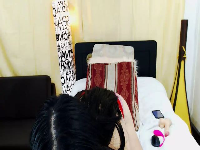 Live sex webcam photo for samanttafoxxx #268937139