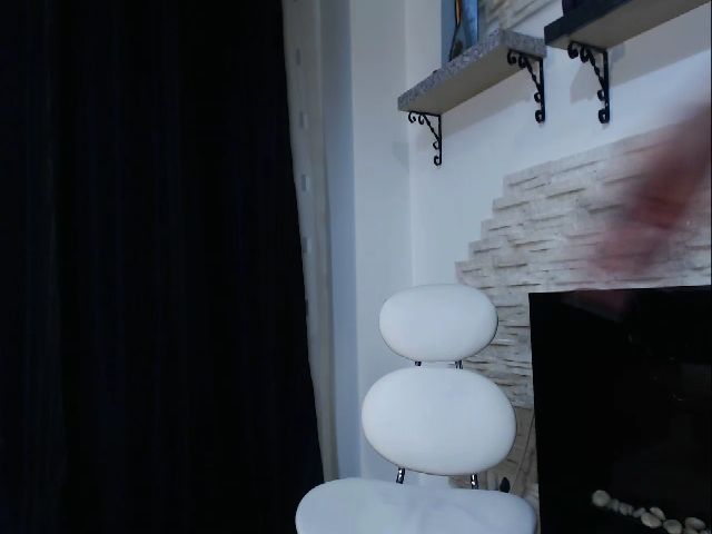 Live sex webcam photo for IvannaSecrets #268928319