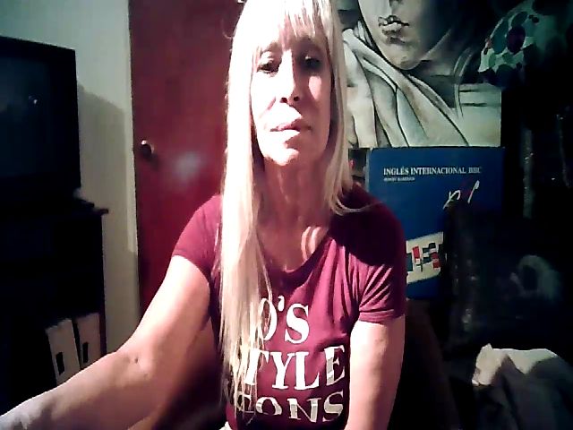 Live sex webcam photo for Latinablond7 #268929074