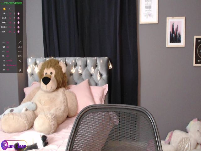 Live sex webcam photo for Loren_w #268929731