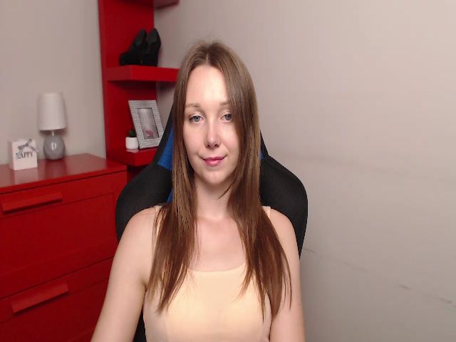 Live sex webcam photo for Little_ZOE #268931156
