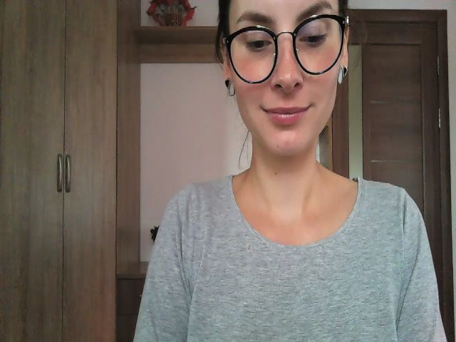 Live sex webcam photo for MisssSun #268934648