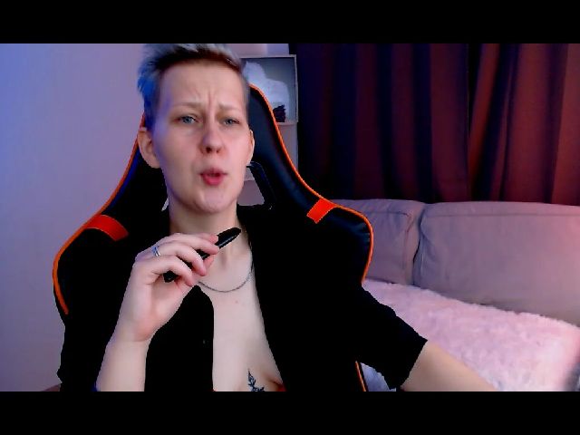 Live sex webcam photo for Oh_daisy #268934618