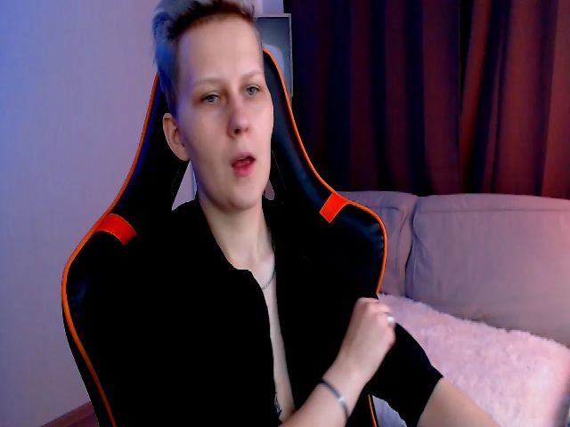 Live sex webcam photo for Oh_daisy #268935236