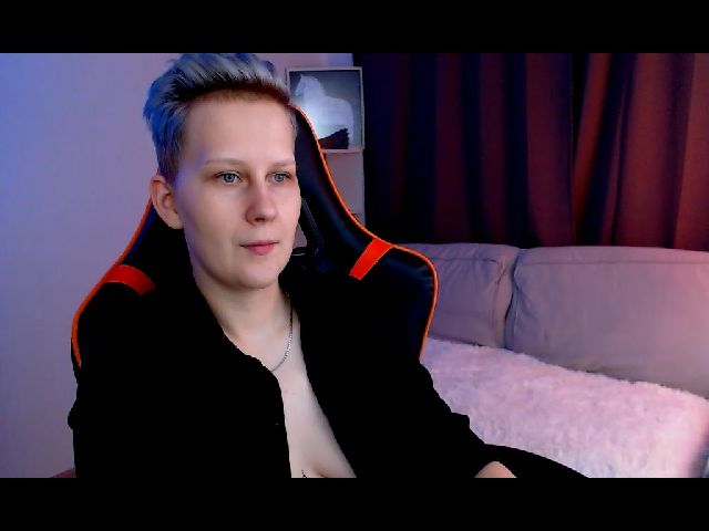 Live sex webcam photo for Oh_daisy #268937683