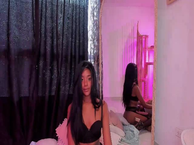 Live sex webcam photo for CleoFM #268943118