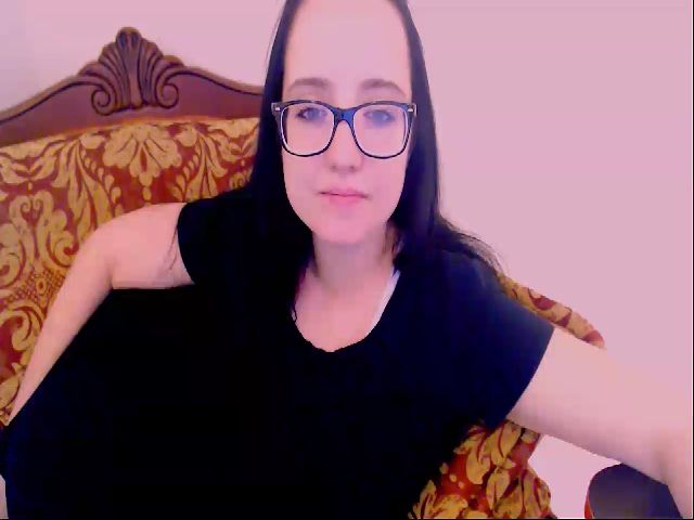 Live sex webcam photo for RebekaJo #268934005