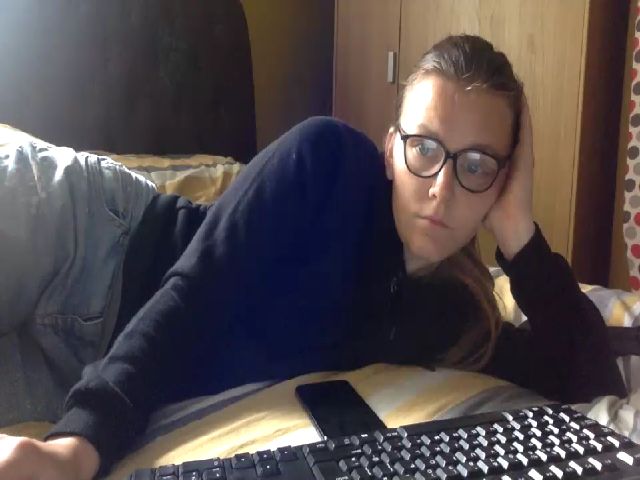 Live sex webcam photo for SexyHotSlut3 #268935842