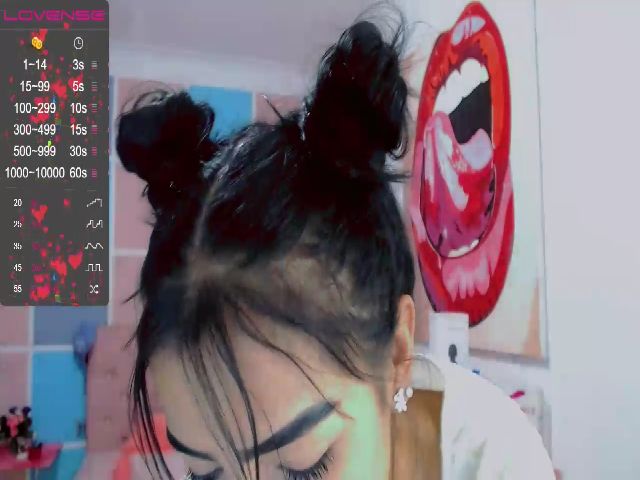 Live sex webcam photo for DivaNaughtyx #268932759