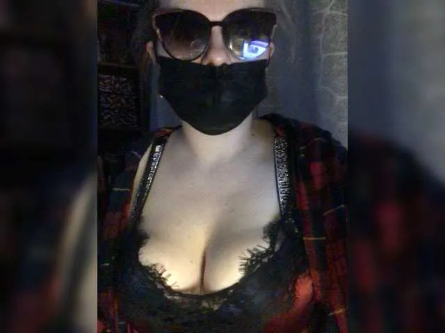 Live sex webcam photo for Irish8m #268926265