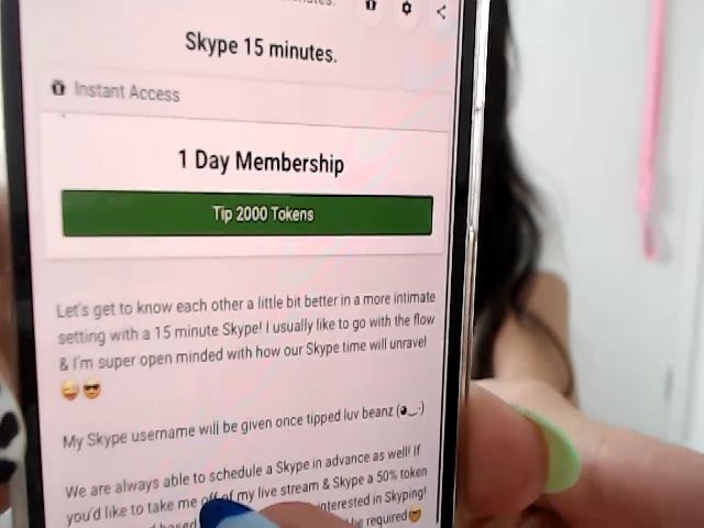 Live sex webcam photo for Itsivyblue #268939498