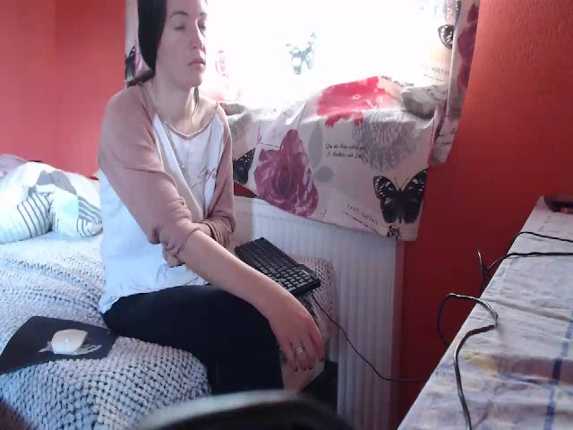 Live sex webcam photo for HOT_JULLYXXX #268937005