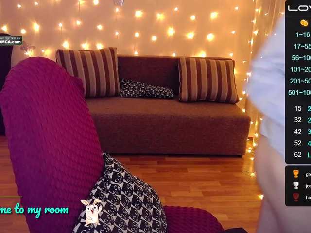 Live sex webcam photo for Judy-Hot #268940692