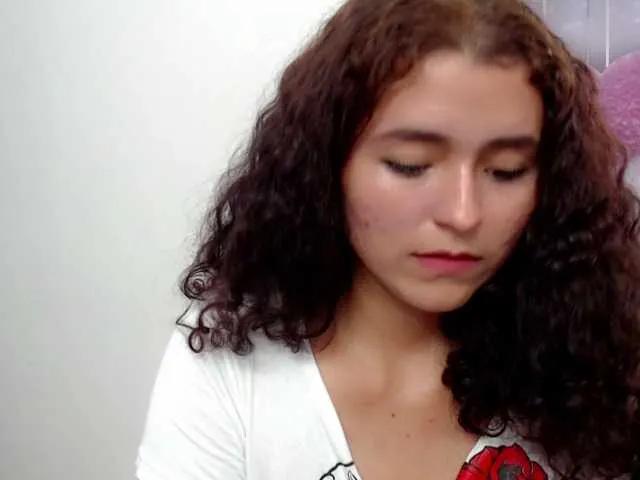 Live sex webcam photo for samywow #268932486