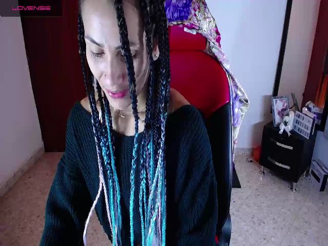 Live sex webcam photo for Miafitnesss #268929934