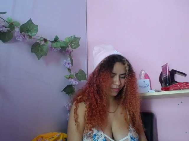 Live sex webcam photo for agataa #268927438