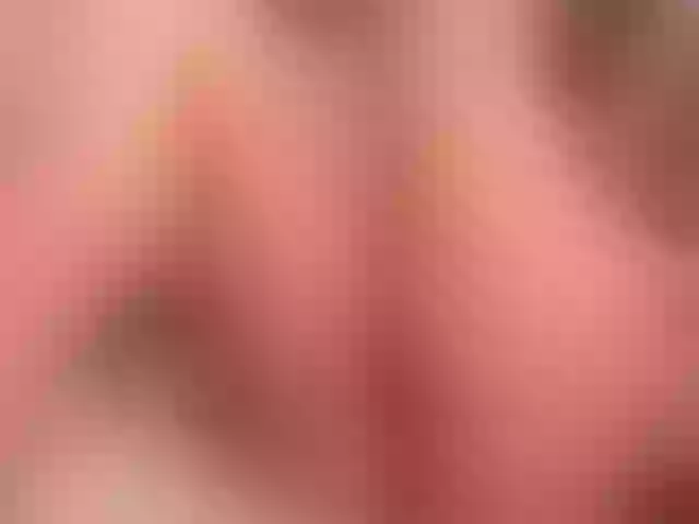 Live sex webcam photo for Luu-queen #268931811