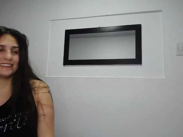 Live sex webcam photo for katycarter #268931677