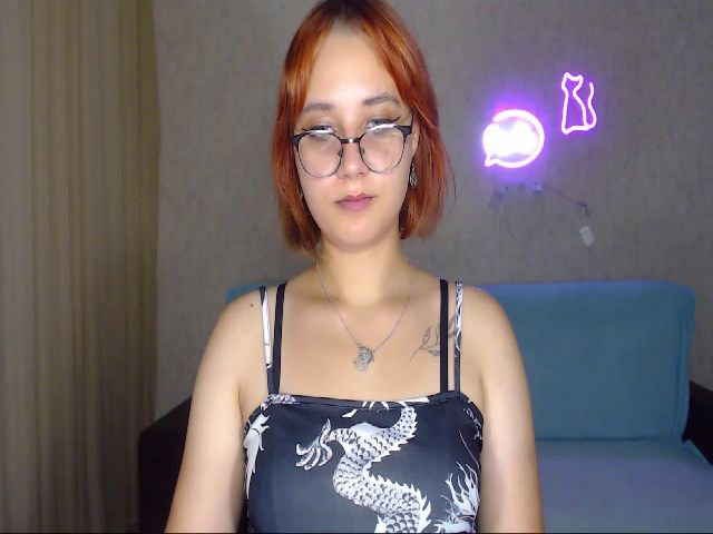 Live sex webcam photo for Star_Laura #268938940