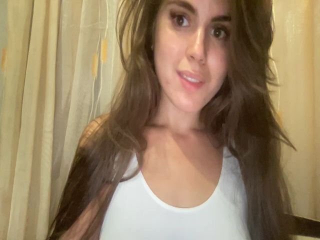 Live sex webcam photo for Sweet6bunny #268943965