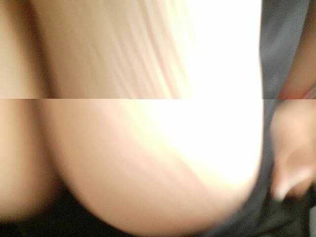 Live sex webcam photo for julija38 #268951372