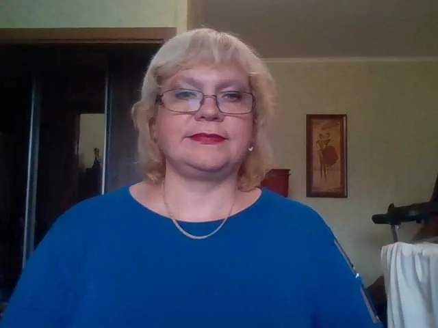 Live sex webcam photo for LOLA88888 #268961036