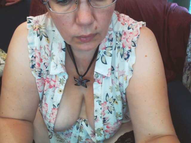 Live sex webcam photo for oksiss #268955828