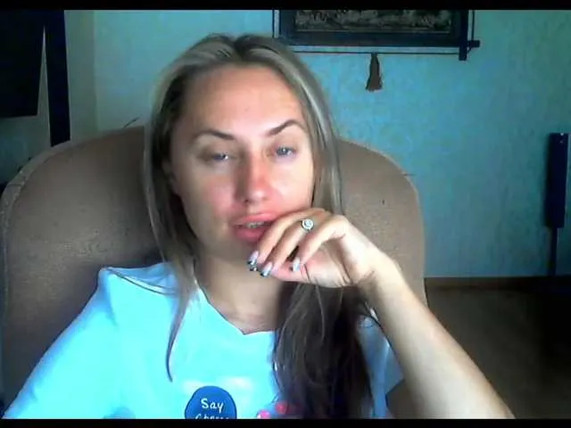 Live sex webcam photo for TrickyHare #268951378