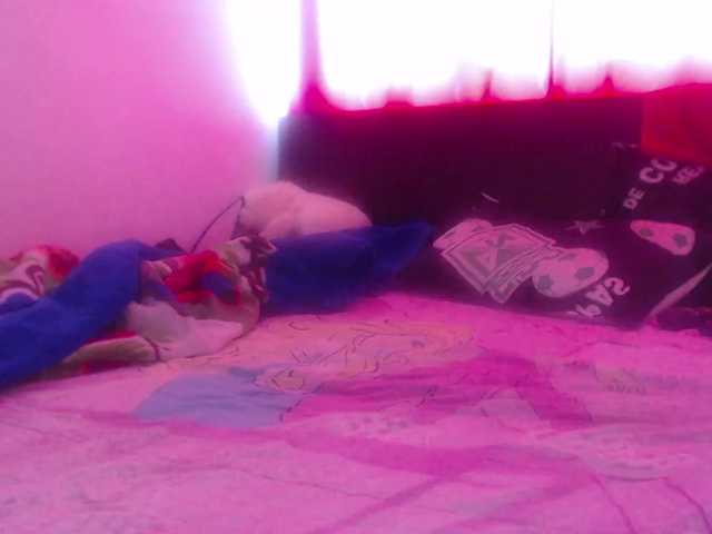 Live sex webcam photo for Daizy-cooper #268956163