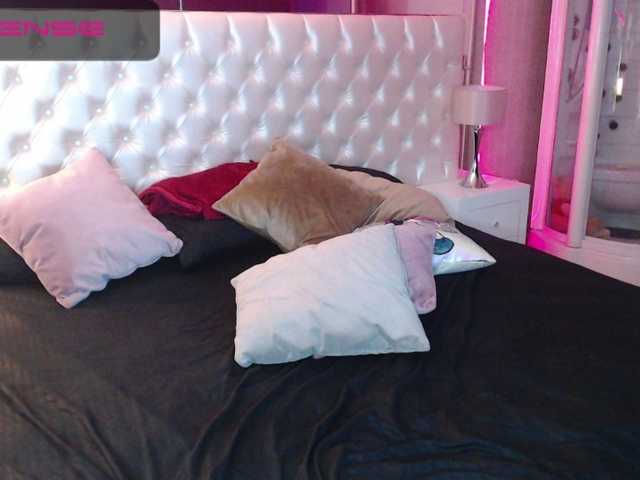 Live sex webcam photo for jamaicaawolf #268951863