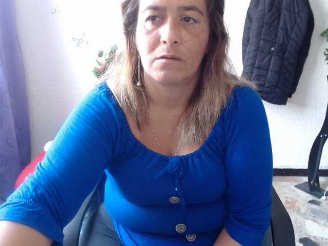 Live sex webcam photo for Karina0021 #268962377