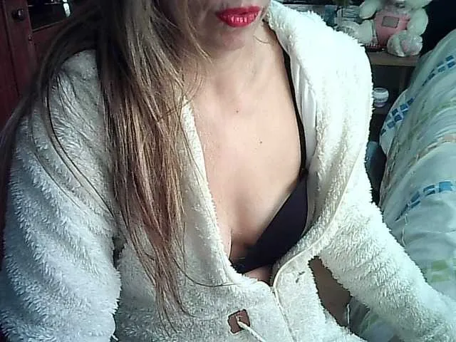 Live sex webcam photo for latinasexxy #268962187