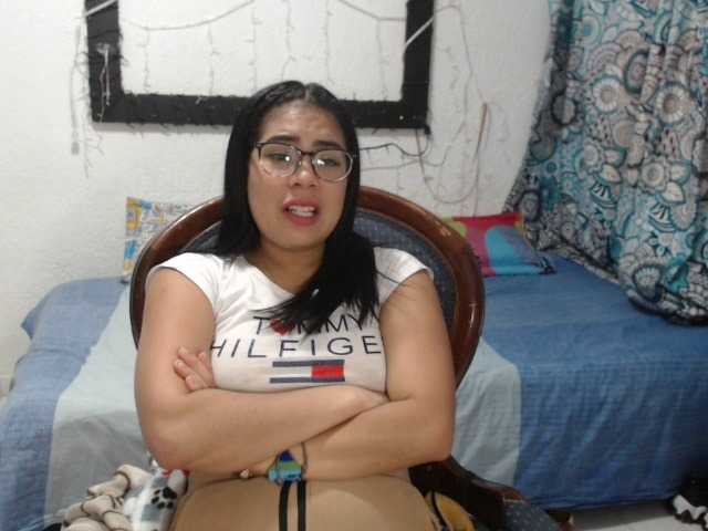 Live sex webcam photo for targeriandany #268951960