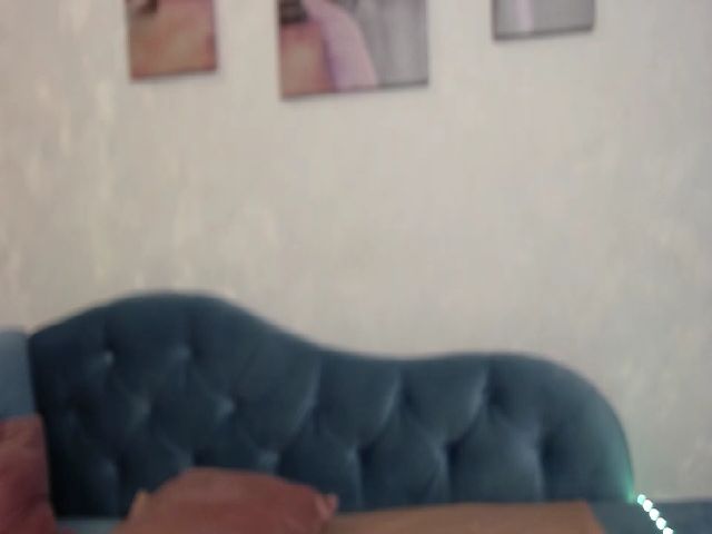 Live sex webcam photo for Yyourgirll #268950713