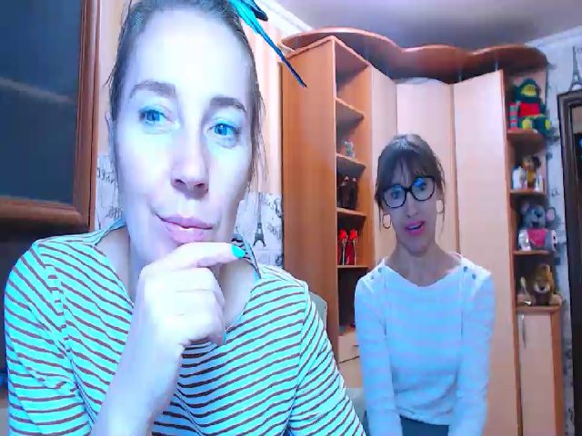 Live sex webcam photo for Oly_nice_ #268957503