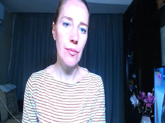 Live sex webcam photo for Oly_nice_ #268963866