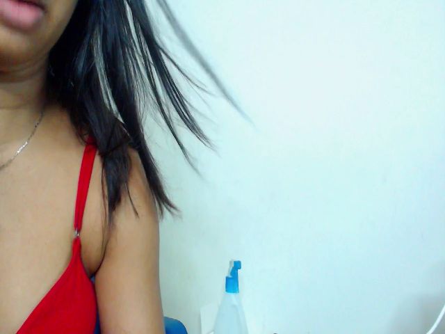 Live sex webcam photo for Mia_sweetss #268959783