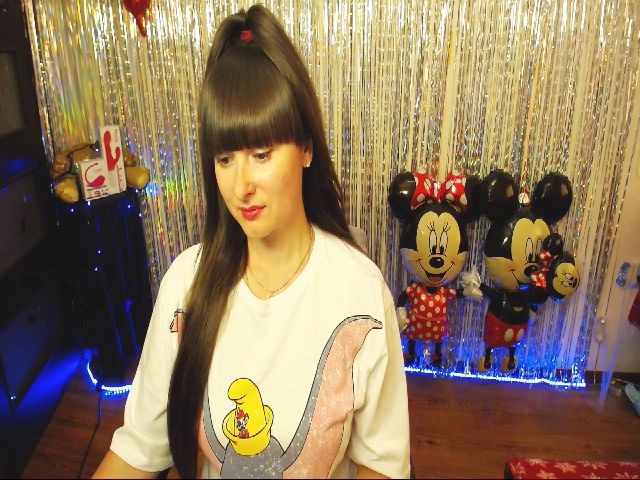 Live sex webcam photo for x_MissMia_x #268956698