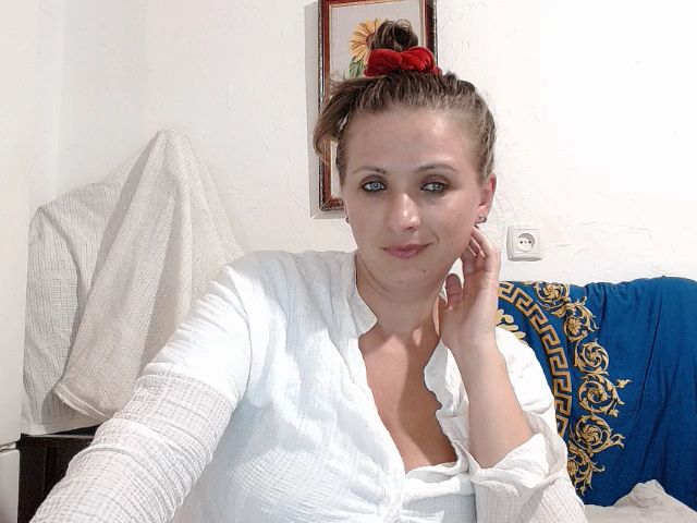 Live sex webcam photo for Pasihat #268948928