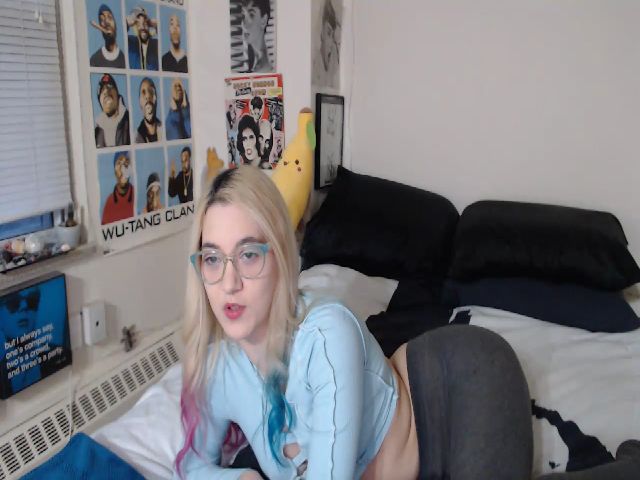 Live sex webcam photo for AnnaTame #268966264