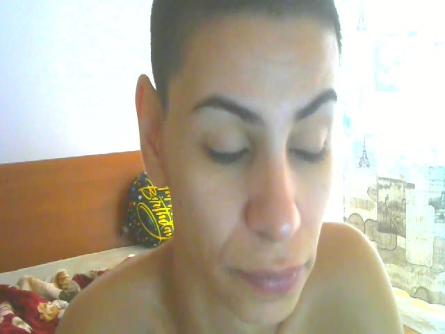 Live sex webcam photo for SONYABRUNETTE #268949953