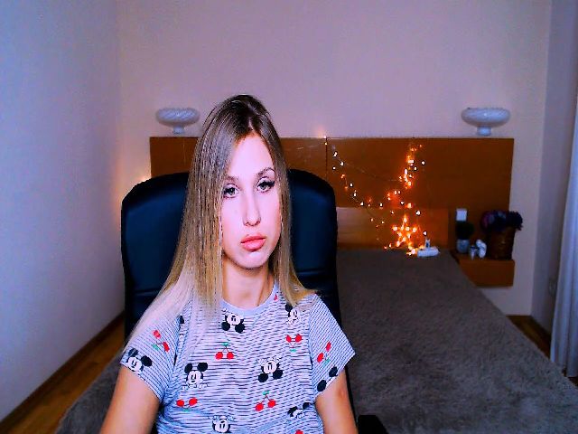 Live sex webcam photo for Vital__Force #268958405